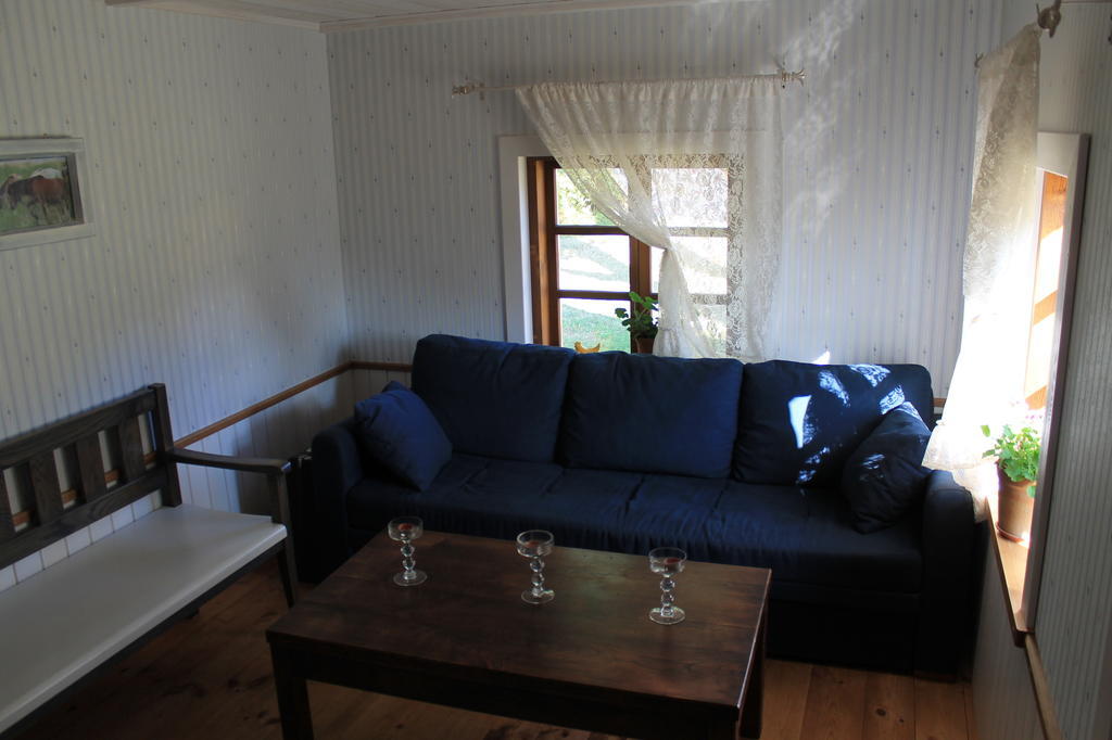 Maenni Summerhouse Kassari Δωμάτιο φωτογραφία